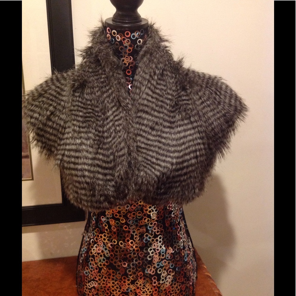 Faux Fur Vest!